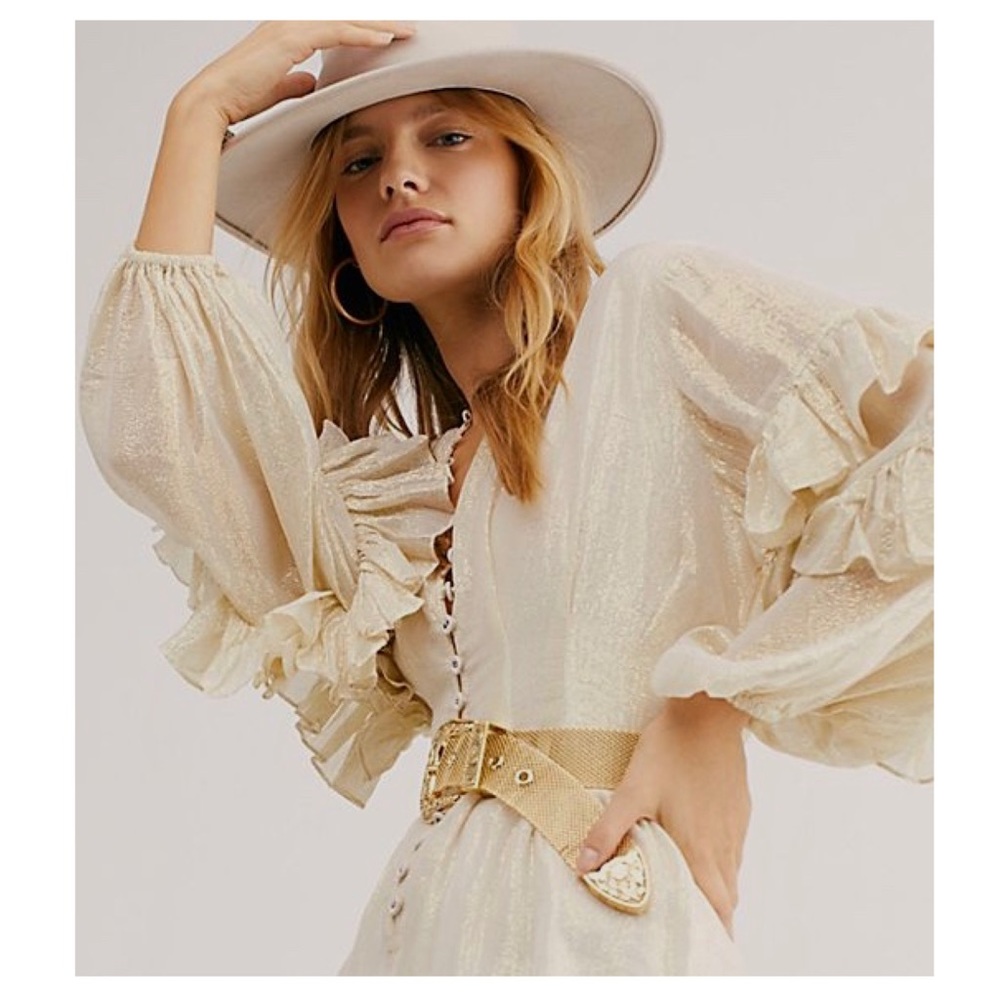 New Jen’s Pirate Booty Livia XS Ivory Romper